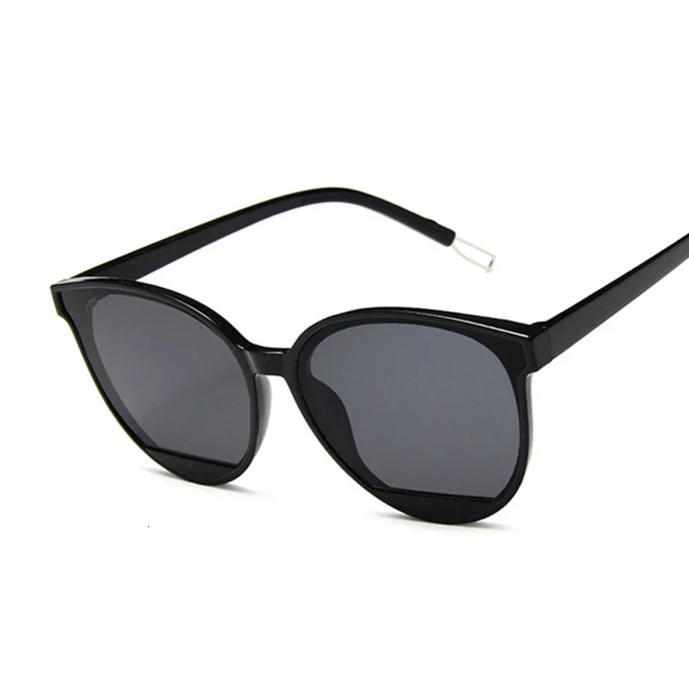 Lunettes de soleil pour femmes collection 2024