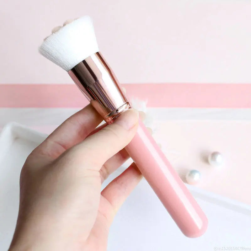 Pinceau de maquillage patte de chat